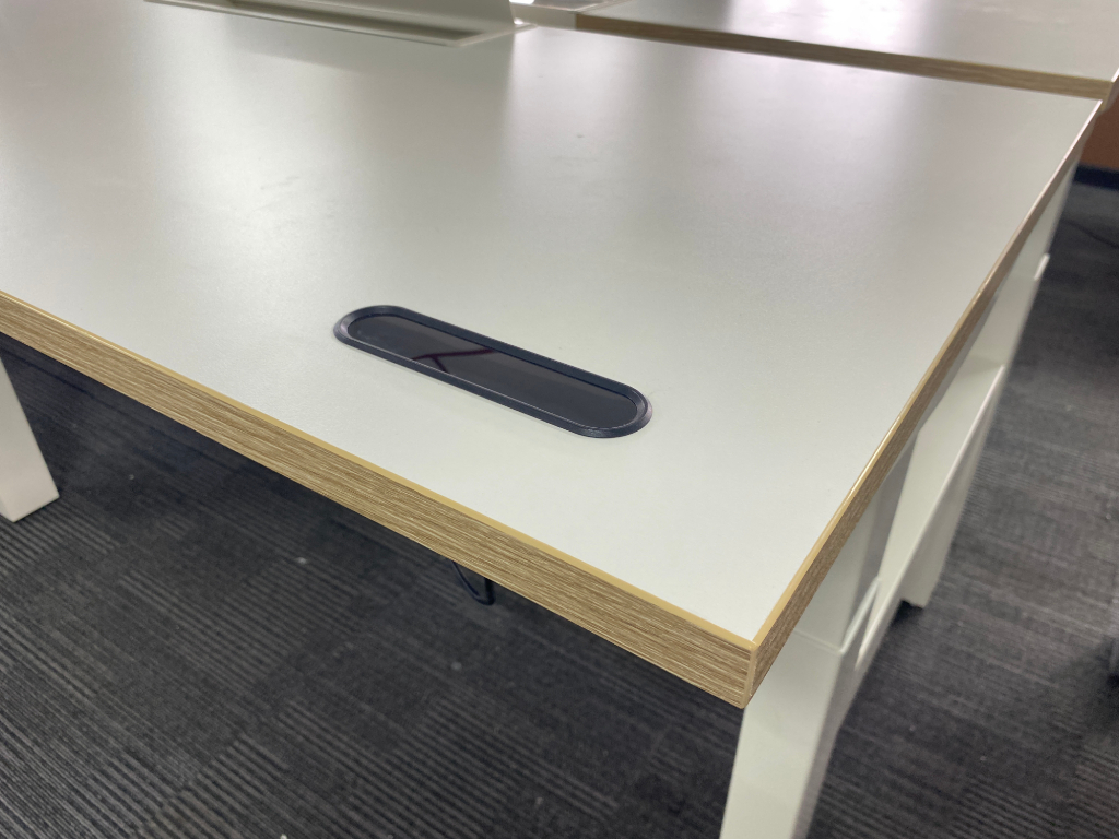 hermanmiller/赫曼米勒二手升降桌员工办公桌白