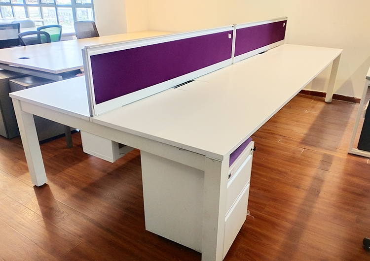 9成新赫曼米勒二手员工办公桌电脑桌屏风工位直条桌子